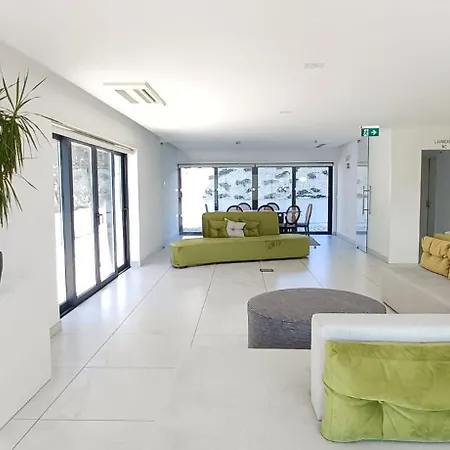 Antas Park Concept Lifestyle With Pool Oporto